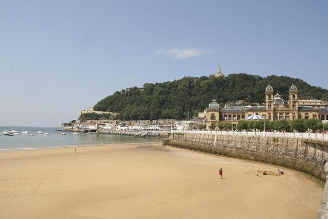 San Sebastian E-bike trour: Basque History and Cultural. - Key points to know before booking