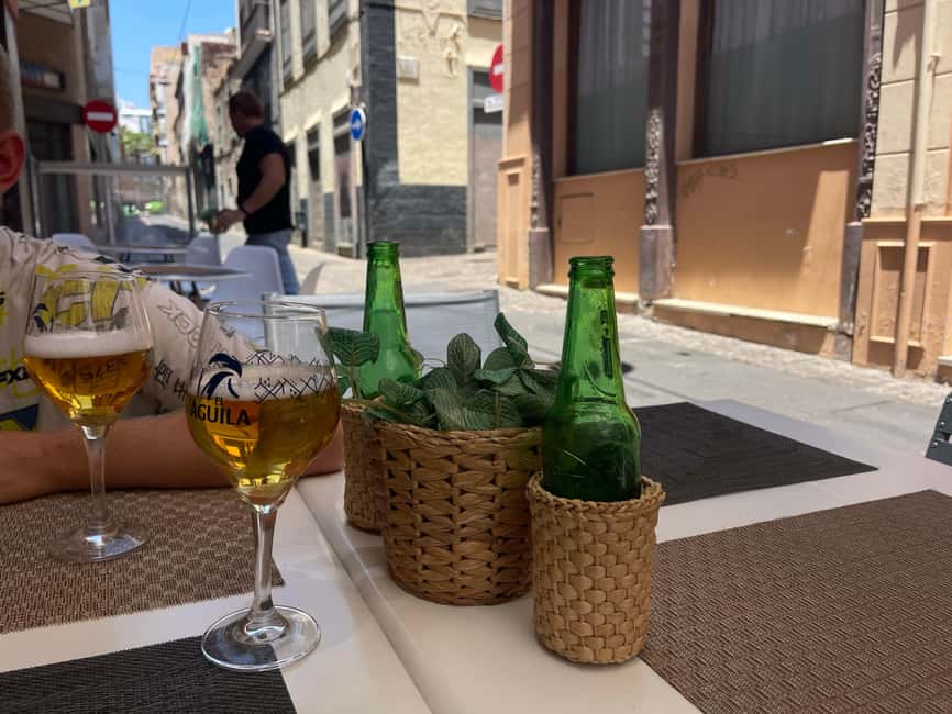 Santa Cruz guided bike tour 1,5 hour + Tapas - Auditorio de Tenerife: the visual high point