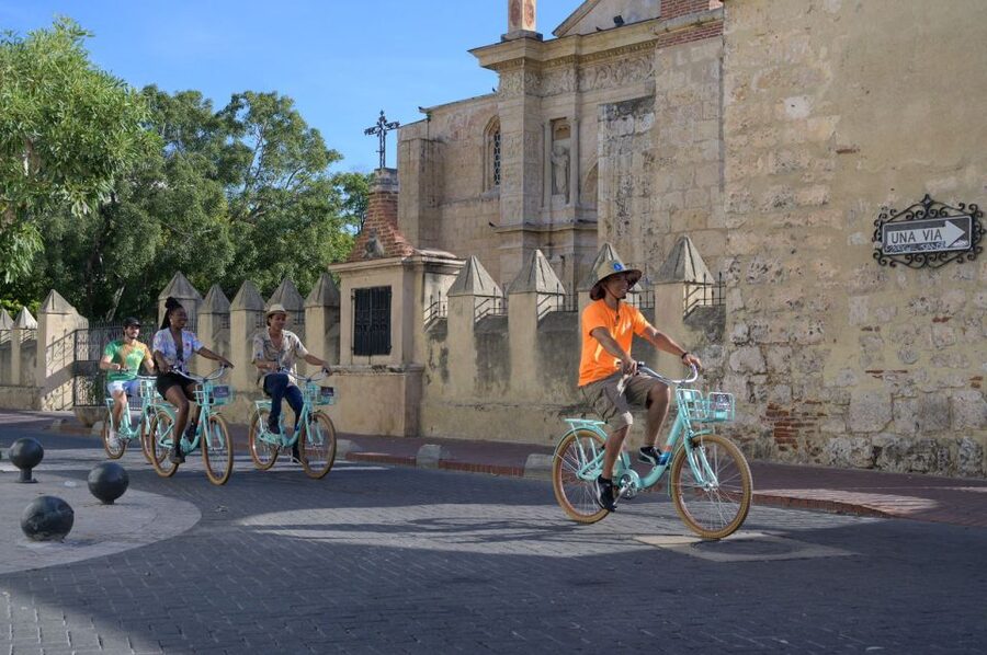Santo Domingo: City Highlights Guided Bike Tour - Key points at a glance