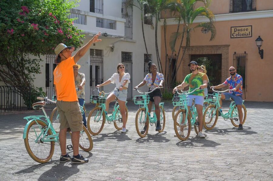 Santo Domingo: City Highlights Guided Bike Tour - Why this is a good first look at Santo Domingo