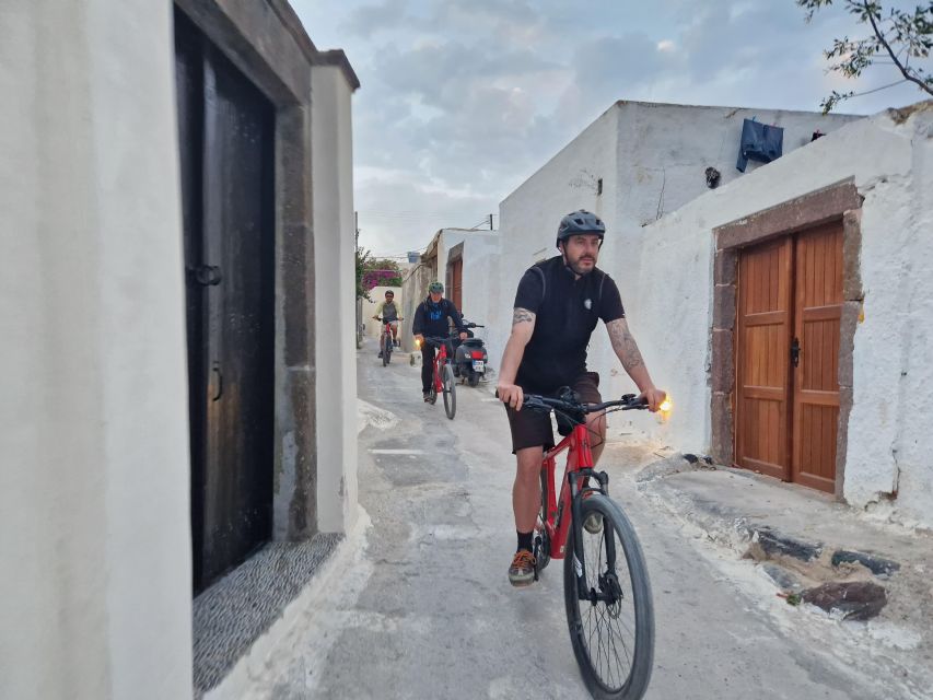 Santorini: E-bike tour experience - Starting at the Tomato Industrial Museum