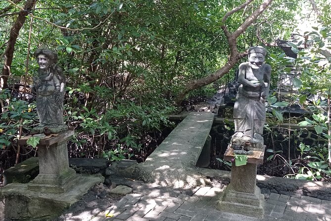 Sanur Village E-bike Tour: Family-Friendly Adventure - Finishing with food by the beach