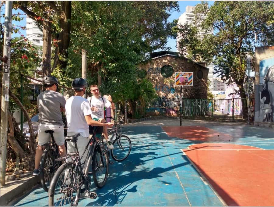 São Paulo: Street Art Bike Tour - Who should book this bike tour?