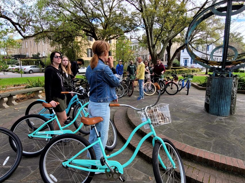 Savannah: Historical Bike Tour with Tour Guide - Meeting the guide at 502 East Broughton Street