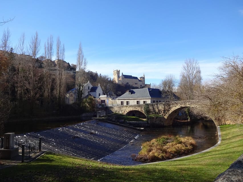 Segovia: guided route on an electric bicycle (ebike) - What Ángel adds to the experience