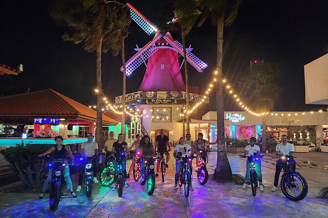 Semi-Private Christmas Edition Twilight Glow E-Bike Oranjestad - Key points at a glance