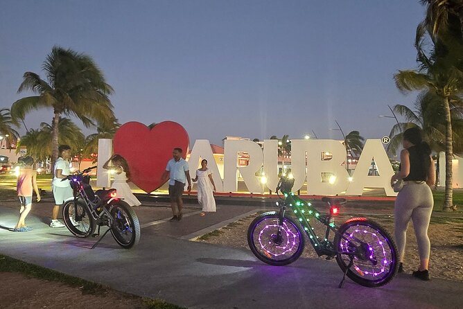 Semi-Private Christmas Edition Twilight Glow E-Bike Oranjestad - Surfside Beach on the way back