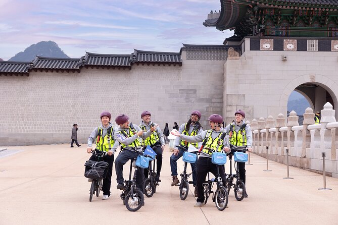 Seoul E-bike Tour - Starting at Jongno with time to get ready