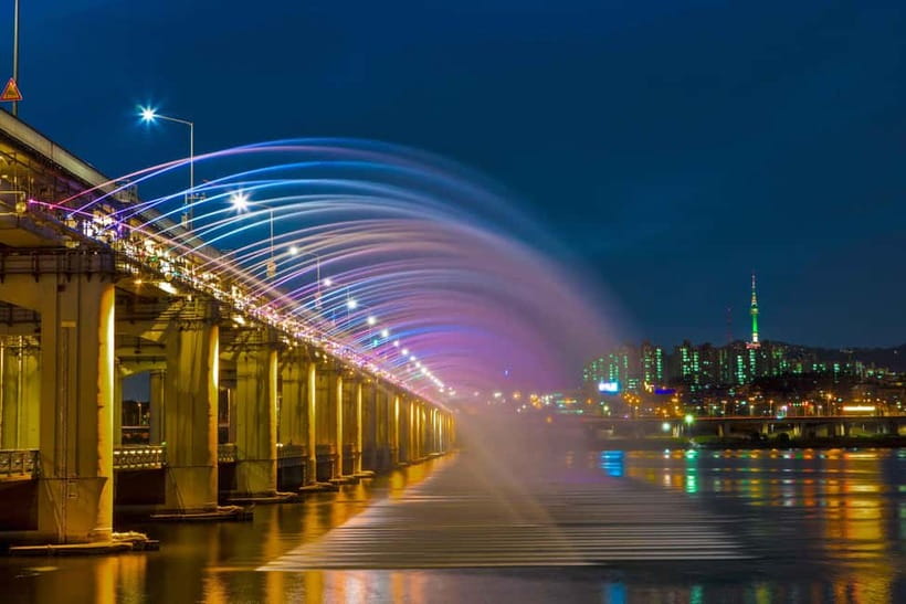 Seoul: Han River Sunset Bike Tour with Rainbow Fountain Show - Banpo Hangang Park and the Rainbow Fountain