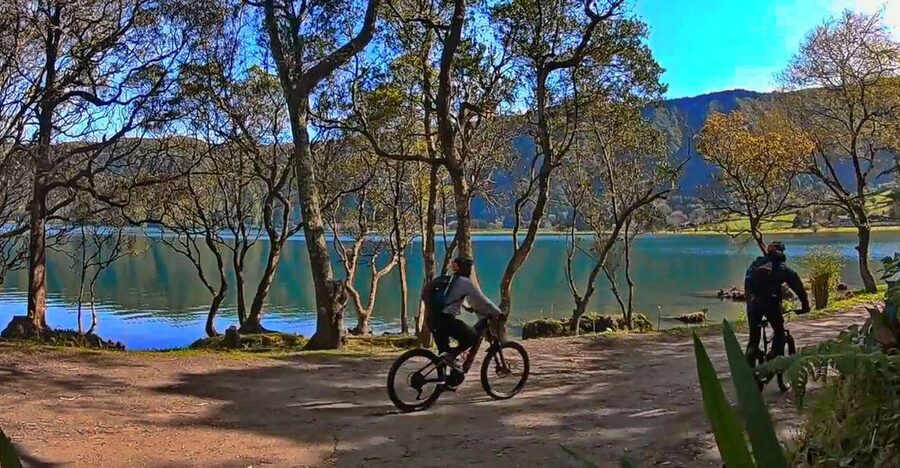 Sete Cidades: E-Bike Rental with GPS and Map Tour - Quick points to know before you book
