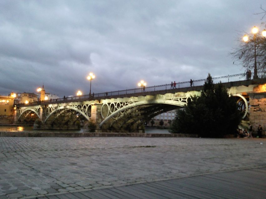 Seville: 2.5-Hour Evening Electric Bike Tour - Key points at a glance