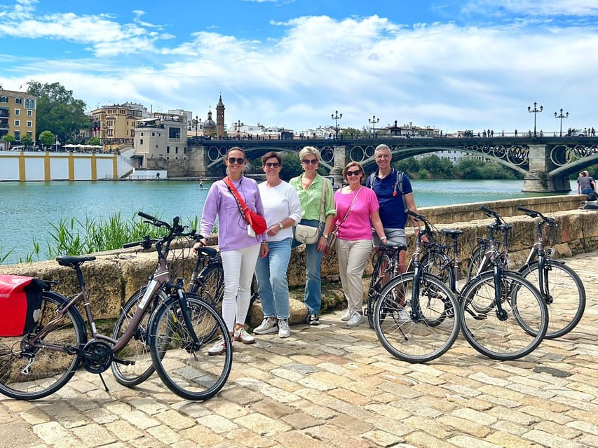 Seville: Dutch Cycling Highlights Tour with local guide - Plaza de España and the city’s postcard view