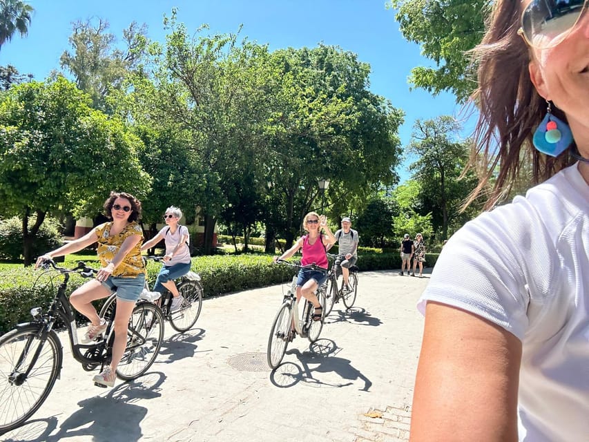 Seville: Dutch Cycling Highlights Tour with local guide - The guide makes the difference
