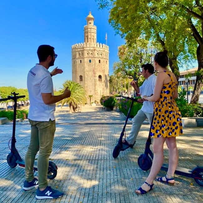 Seville: Electric Bike City Tour - Torre del Oro and the riverfront