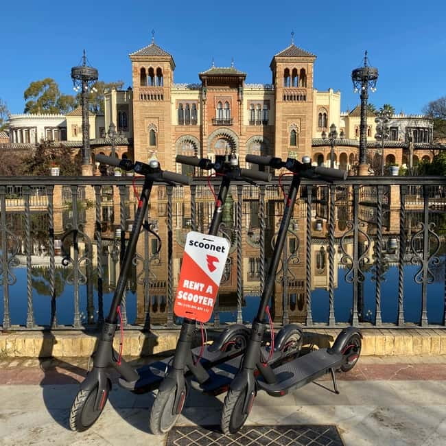 Seville: Electric Bike City Tour - Alcázar, cathedral, and the Archive of the Indies