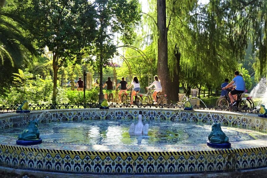 Seville: Electric Bike Tour in Small Group - Why an e-bike is a good way to meet Seville