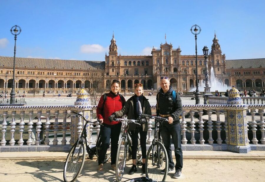 Seville: Highlights Bike Tour with Local Guide - The Seville Tower and the crossing into Triana
