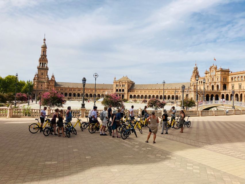 Seville: Relaxing City Bike Tour with a Tour Guide - At a Glance