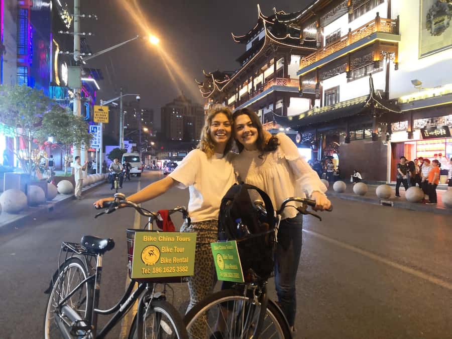 Shanghai: 4-Hour Nightlife Adventure & Tasting Bike Tour - Starting at Hongkou and finding your pace