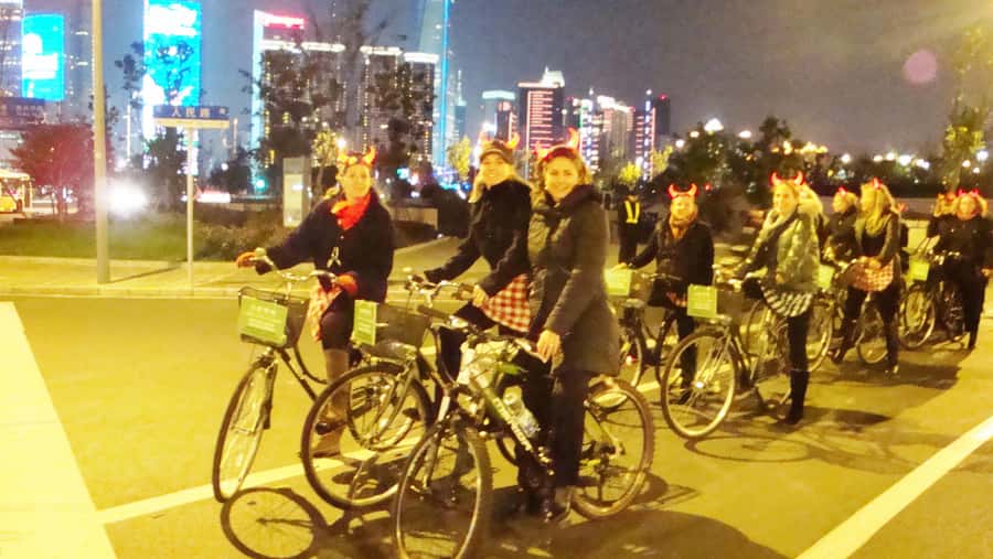 Shanghai Charming Night Small Group Bike Tour - What the $88 price really covers