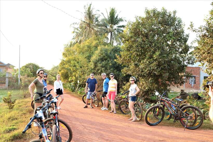Siem Reap: Bike Rental - What the $9 price really buys you