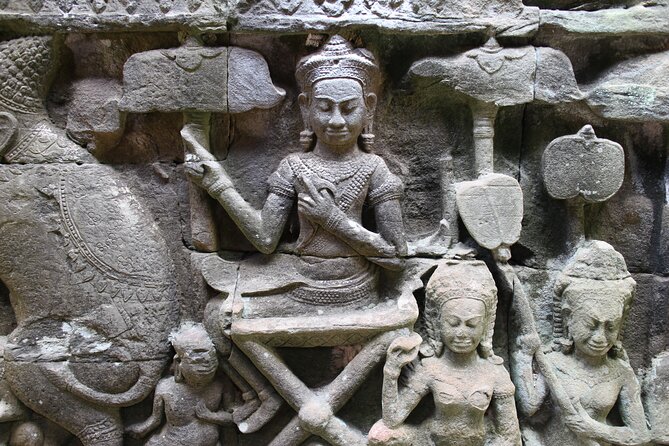 Siem Reap: Bike the Angkor Temples - Full-Day 30km Tour - Ta Prohm and the forest ride