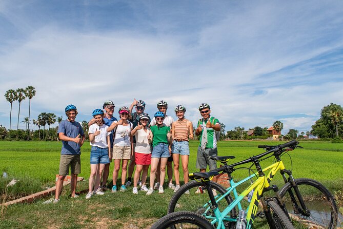 Siem Reap Countryside Bike Tour / E-Bike or Tuk Tuk - Guides, group pace, and the human side of the tour