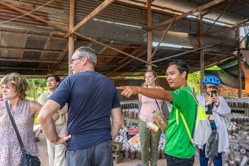 Siem Reap: Countryside Sunset Bike Tour / E-Bike or Tuk Tuk - Bicycle, e-bike, or tuk-tuk expectations