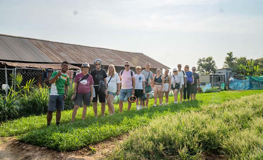 Siem Reap: Guided Countryside Bike Tour - Temples, village customs, and a slower pace
