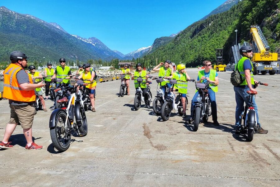 Skagway: City Highlights E-bike Tour with Gold Panning - A smart way to see Skagway in three hours
