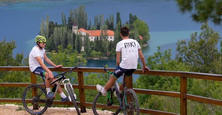 Skradin: Krka National Park E-Bike Adventure & Viewing Point - Riding toward Zurica for the main panorama