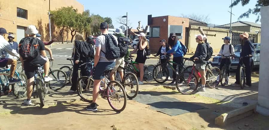 Soweto: Bike Tour with a Local Tour Guide - Why a bicycle is a good way to see Soweto