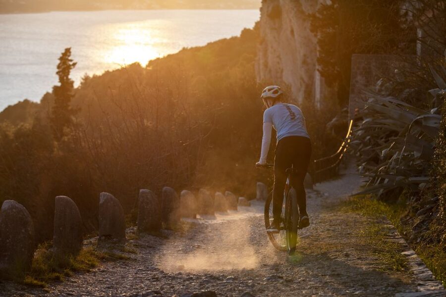 Split: Old Town and Marjan Park Bike Tour - Matejuška offers the strongest palace view