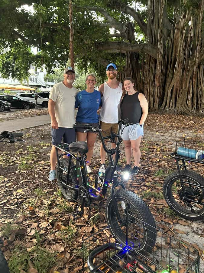 St. Petersburg, FL: Sightseeing & Murals Electric Bike Tour - Starting at Flora Wylie Park