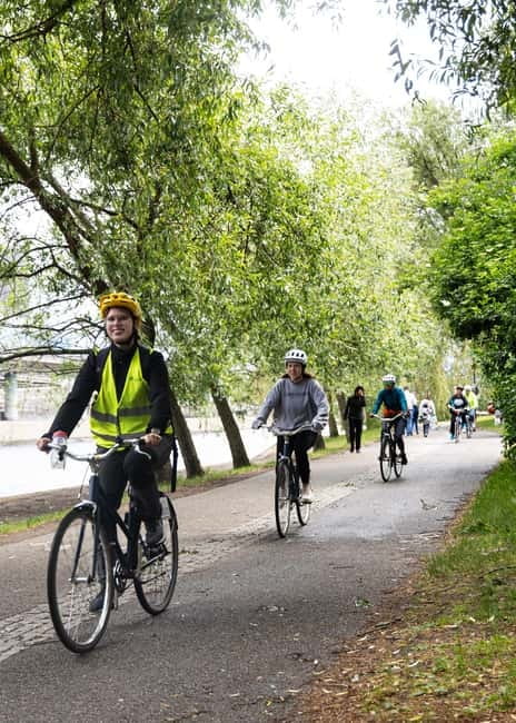 Stockholm: Guided Bike Tour - Djurgården and Stockholm’s Green Side