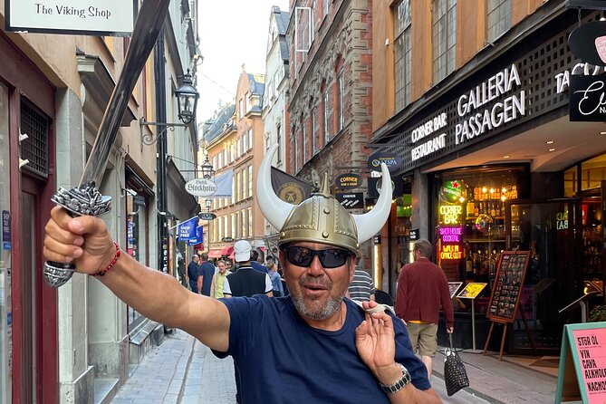 Stockholm's Best Bike Tour! - The royal waterfront and Östermalms grand avenues