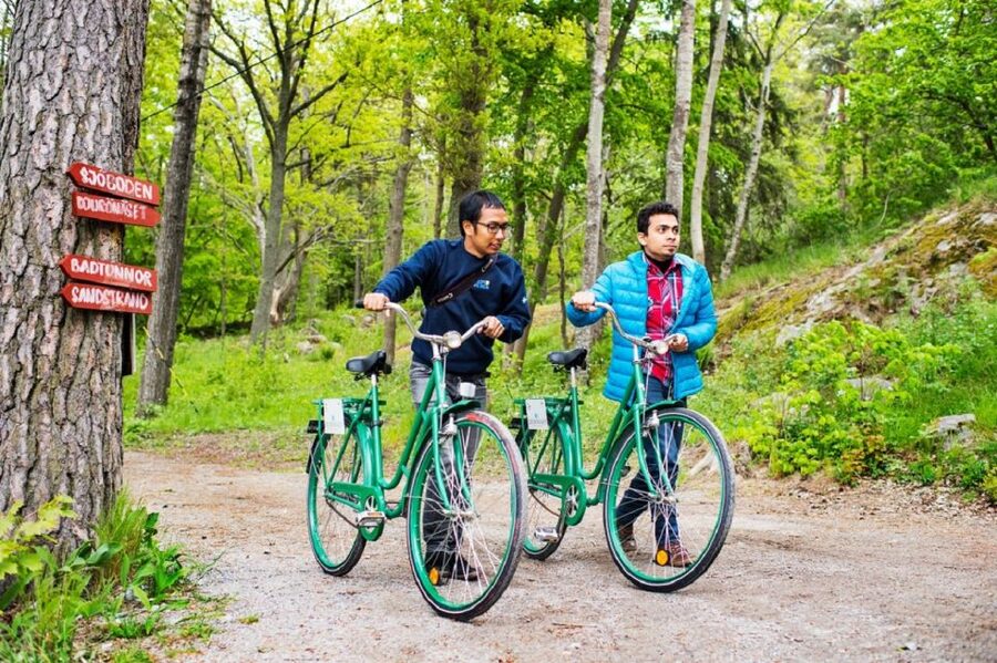 Stockholm: Self Guided GPS Bike Tour - Beating Heart of Stockholm: Main Sights by Bike