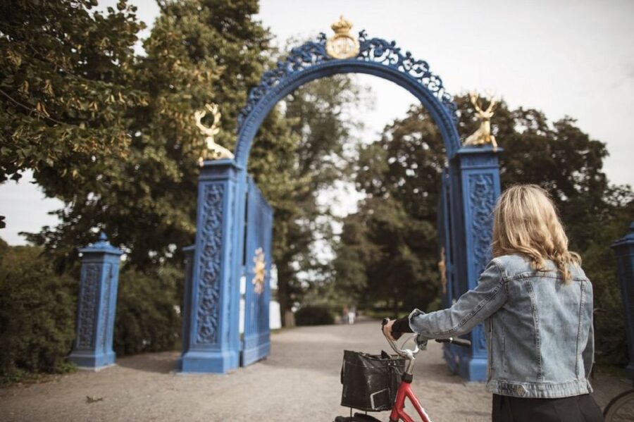 Stockholm: Self Guided GPS Bike Tour - Green Havens of the Capital: Parks and Urban Nature