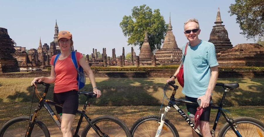 Sukhothai: Full-Day Historical Park Cycling Tour with Lunch - Lunch, snacks, and what is included