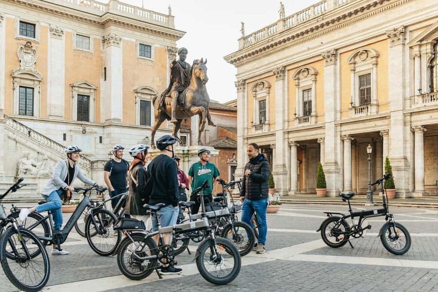 Sunrise in Rome: Small Group E-Bike Tour & Italian breakfast - Why sunrise changes the whole Rome experience