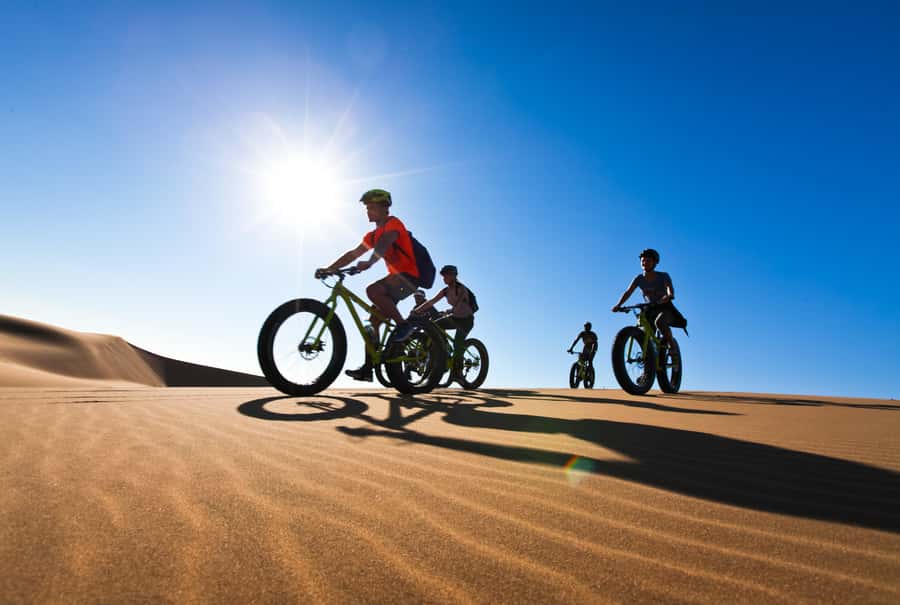 Swakopmund: Scenic Desert Bike Tour - Learning to handle the dunes