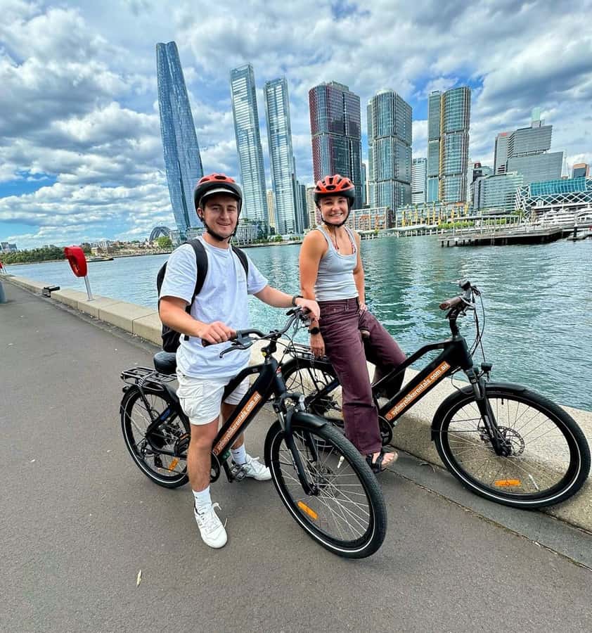 Sydney: Electric Bike Rental & Wheel Explorer Audio Guide - Sydney Harbour Bridge and Circular Quay
