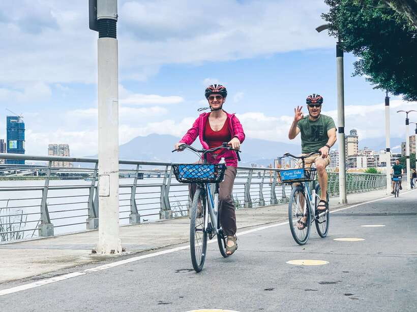 Taipei: 4-Hour Morning City Cycling Tour with Breakfast - Six good reasons to consider this Taipei ride