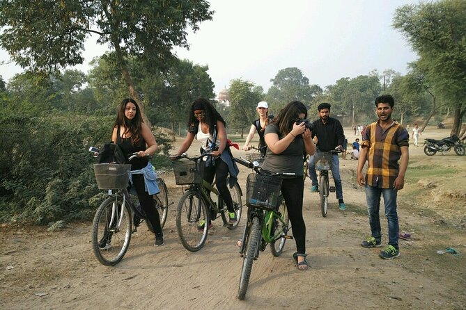 Taj Nature And Country Side Bike Tour - Kali Masjid and quieter local streets