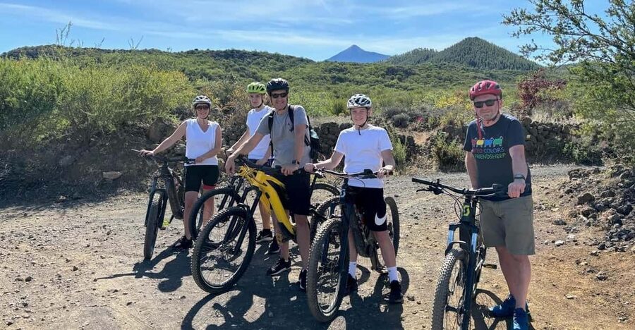Tenerife: premium e-bike ride at Chineyro volcanic area - What the reviews reveal about the guiding