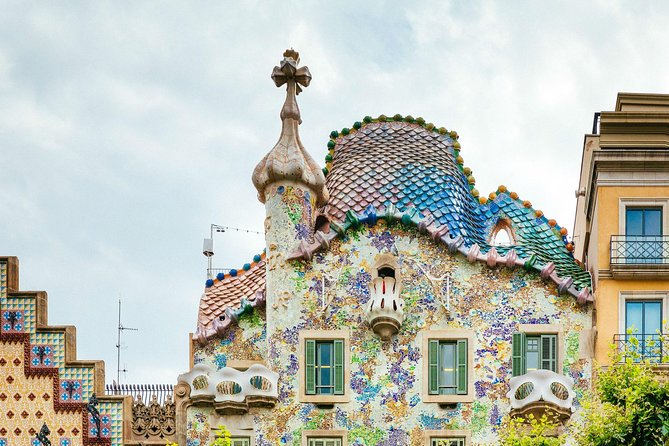The Beauty of Barcelona by Bike: Private Tour - Palau Güell, an early Gaudí work