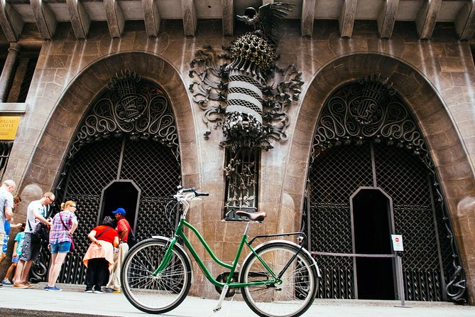 The Beauty of Barcelona by Bike: Private Tour - Casa Calvet, Casa Milà, and the route between them
