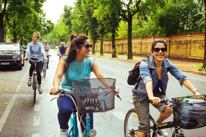 The Beauty of Berlin by Bike: Private Tour - Brandenburg Gate, Potsdamer Platz, and changing Berlin