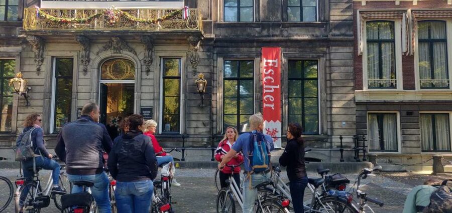 The Hague: Highlights Bike Tour - The Peace Palace and The Hague’s international role