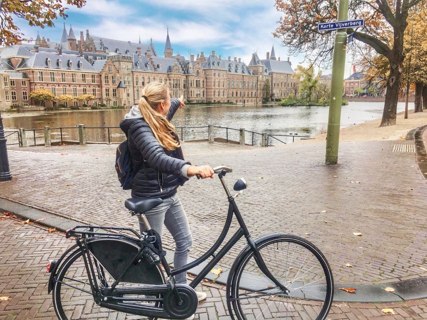The Hague: Highlights Bike Tour - The guide makes the difference